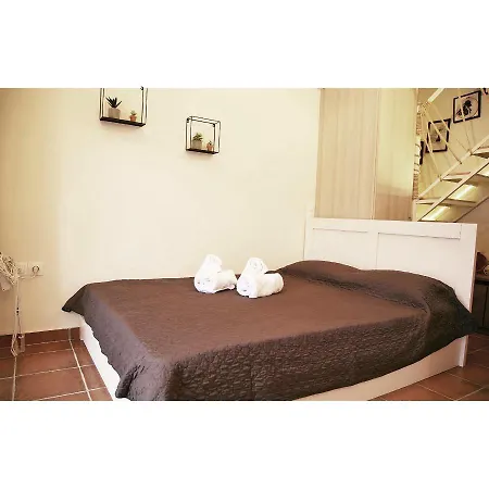 Evelinas Apartmán Nikiana